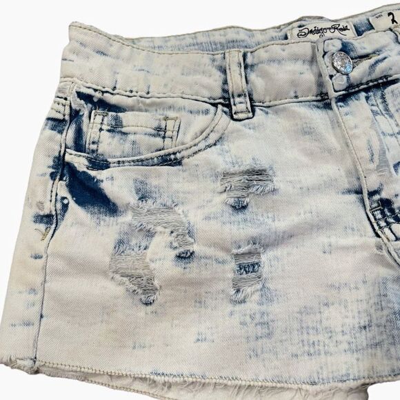 indigo Rein Acid Washed Distressed Cut Off Frayed Denim Jeans Shorts Size 3 - Picture 3 of 14